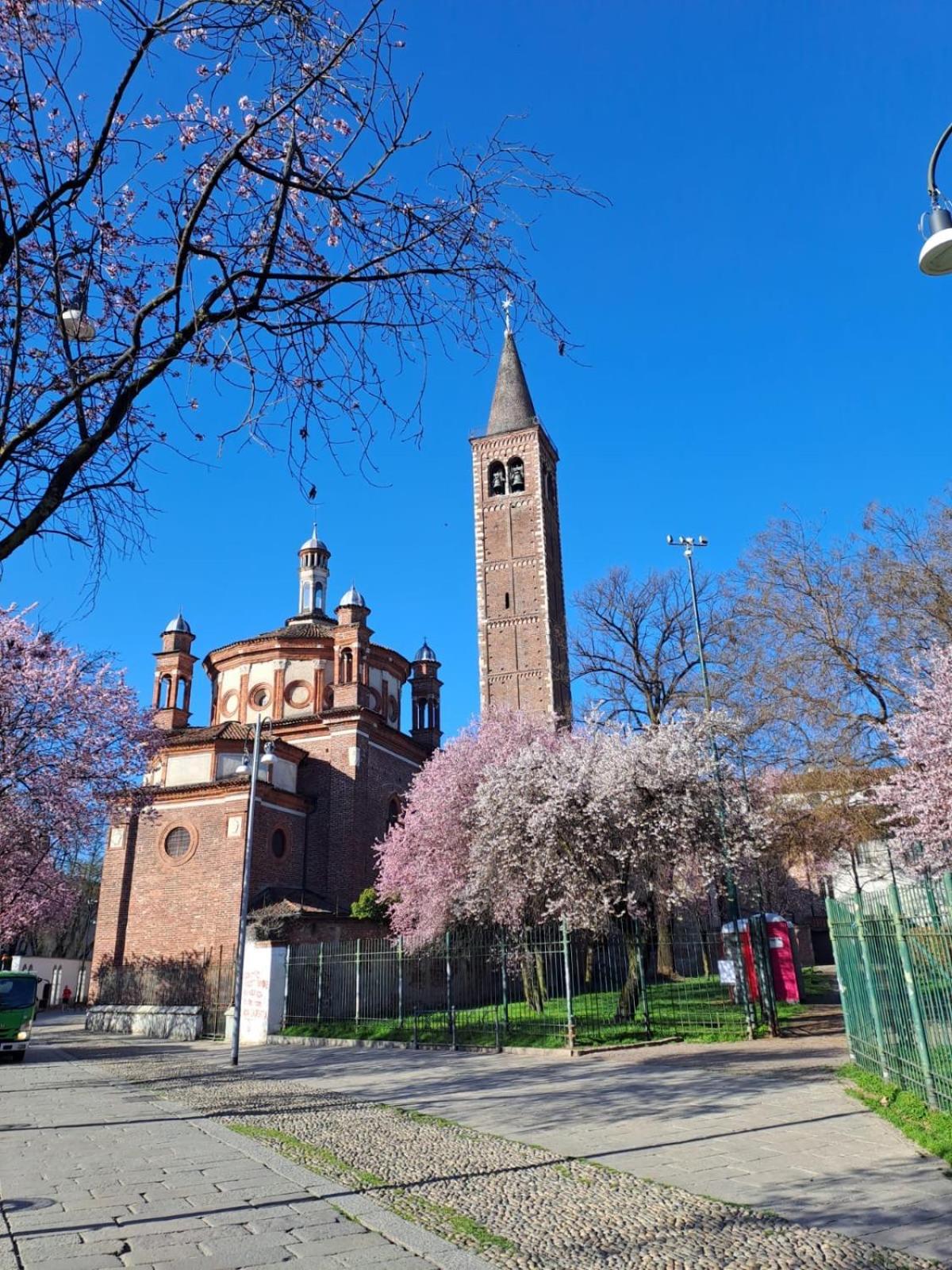 Apartament Milano Vetra-Parco Delle Basiliche 2 Pax- Wifi- Banfi Zewnętrze zdjęcie